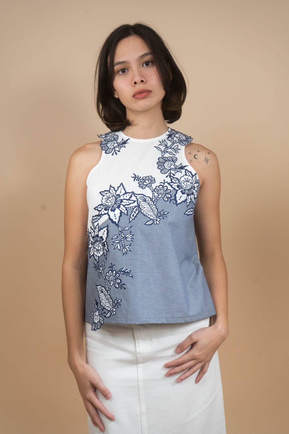 NOORIE Embroidered Halter Top BLUE