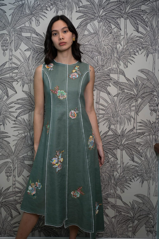 ANNIKA Embroidered Dress SAGE GREEN