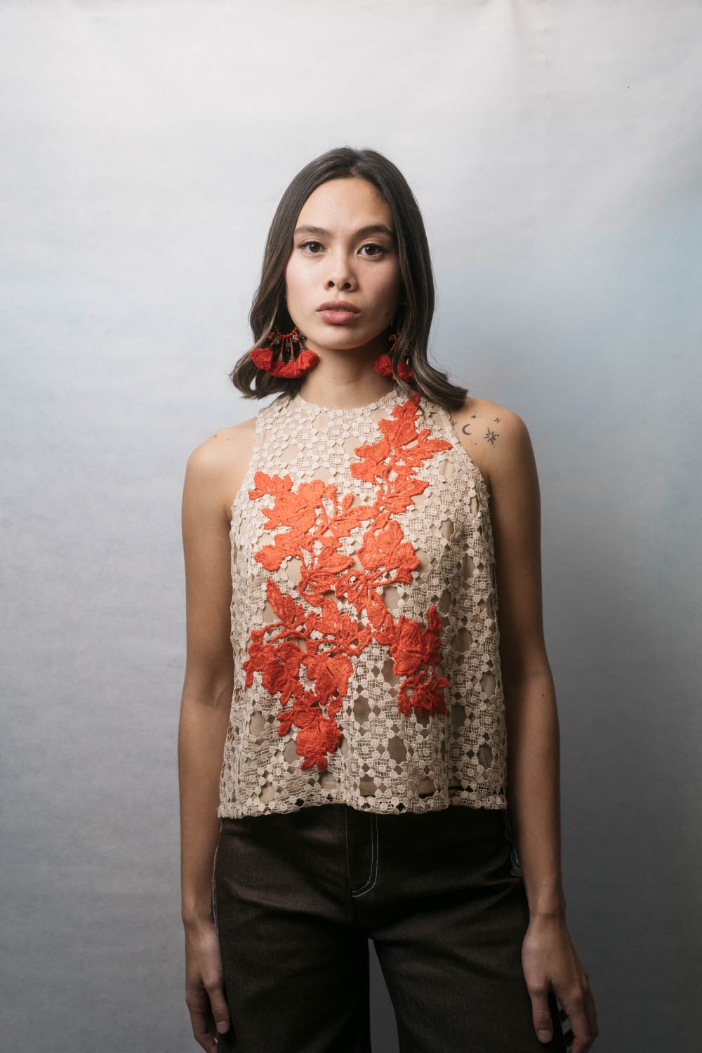 AMIKA Lace Top SLEEVELESS