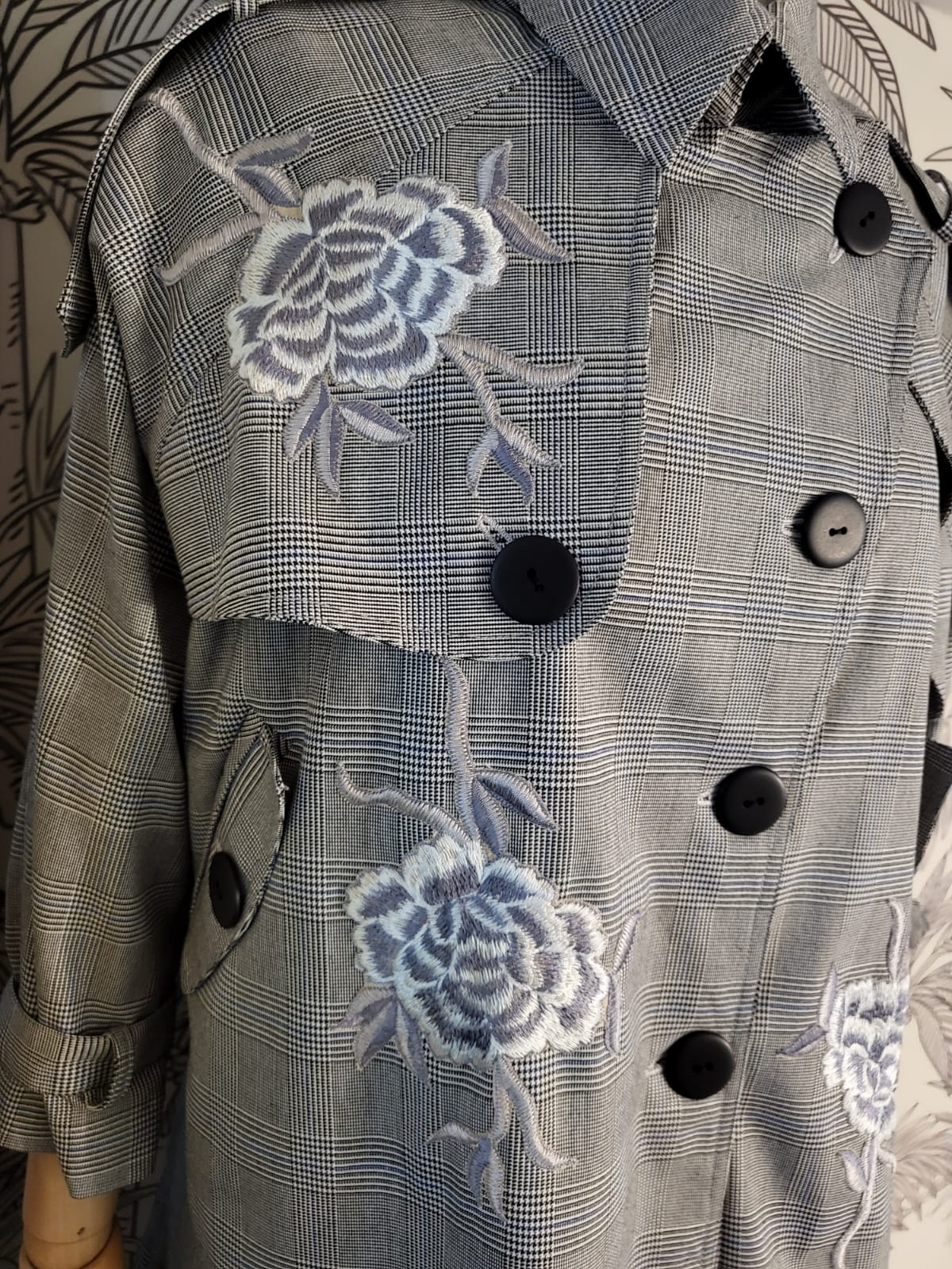 ALEXA Cropped Trench GREY PLAID