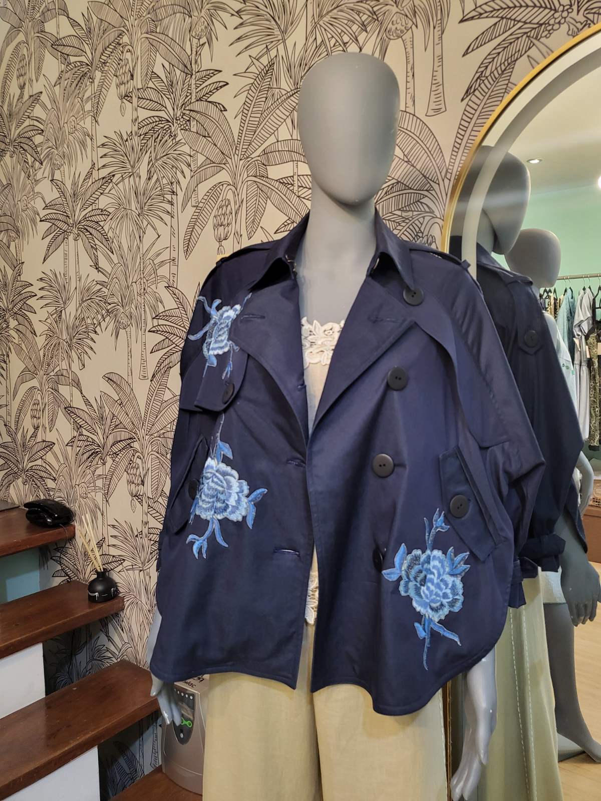 ALEXA Cropped Trench NAVY